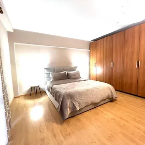  Apartment Garden Retreat Spiranca Albania